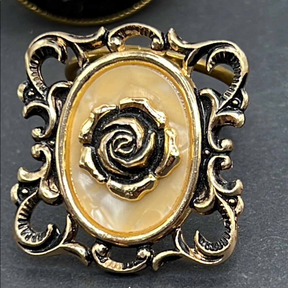 Vintage W Germany rose scarf clip